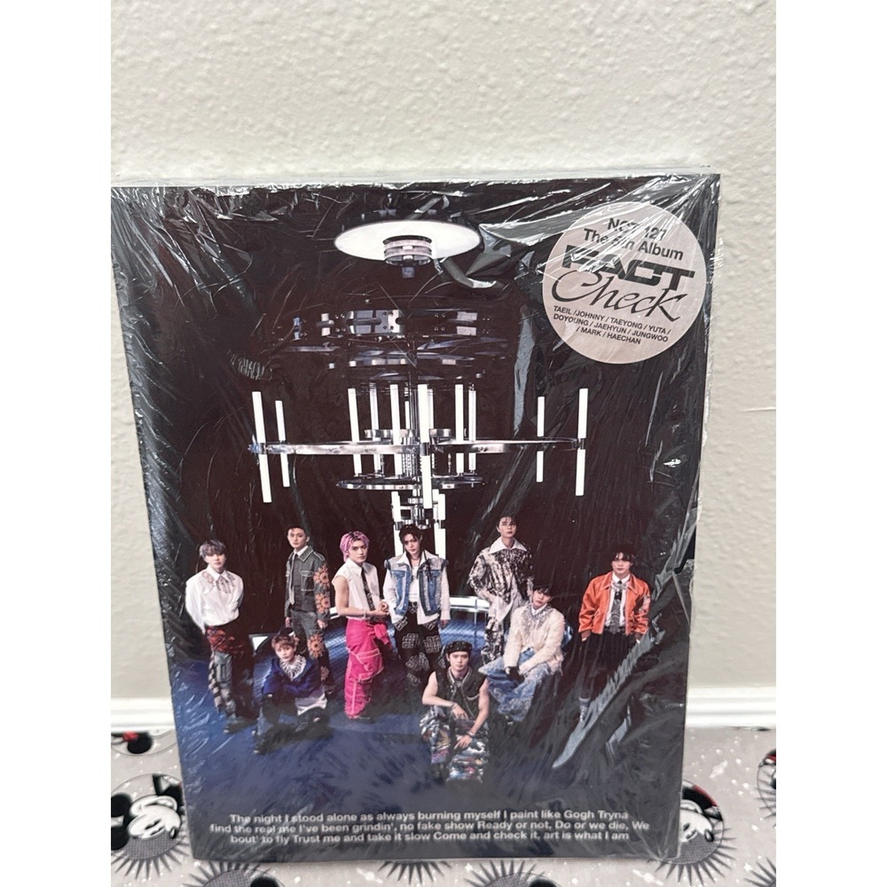 NCT 127 "Fact Check" 5th Album (Exhibit Ver.)‎ – NO PHOTOCARD – Opened - Picture 10 of 13